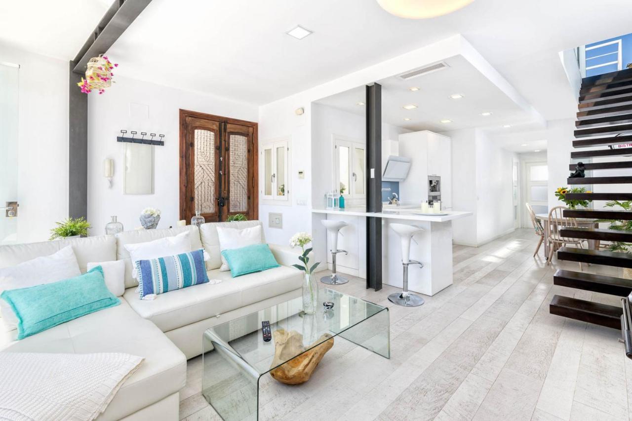 Noemi Centro Penthouse In By Solaga Homes Appartement